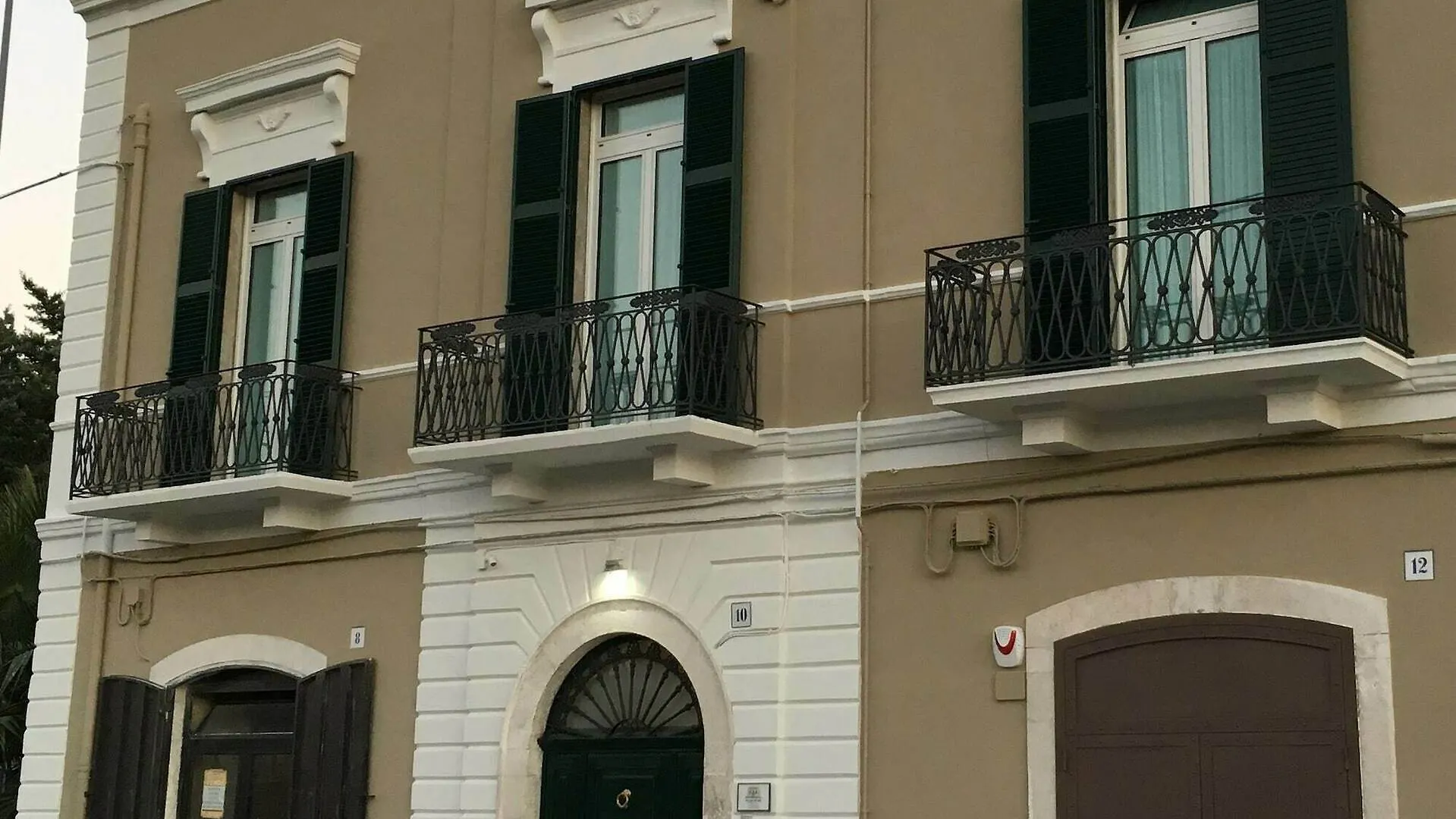 La Casa Nel Sole - Boutique B&B contacts